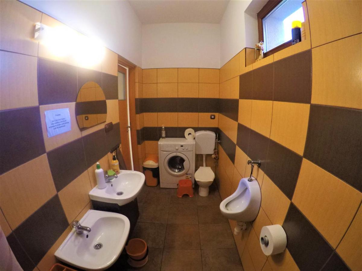 Pokoje Goscinne, Mieszkanie Na Wynajem W Swidniku K Lublina Ngoại thất bức ảnh